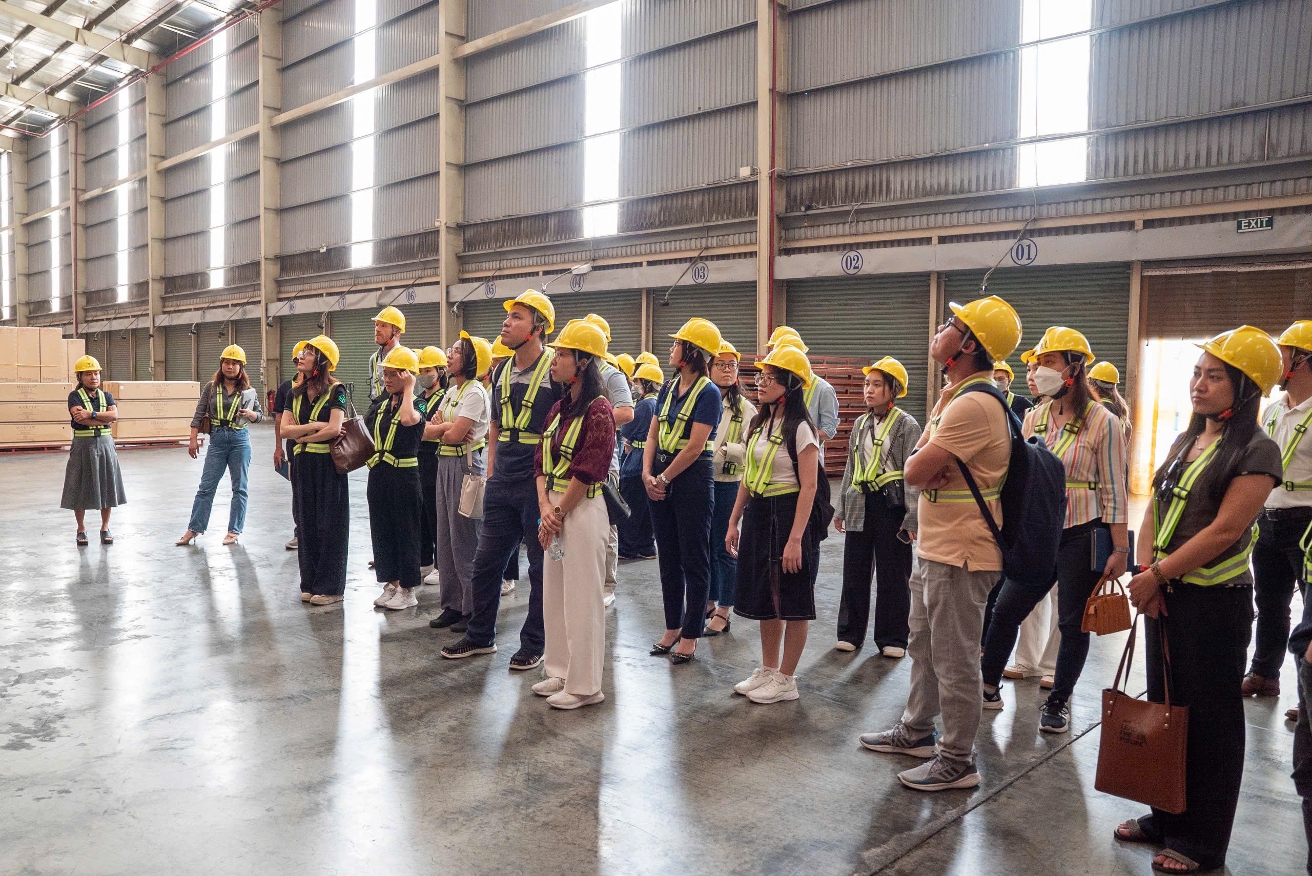 Factory tour with Agri Sung